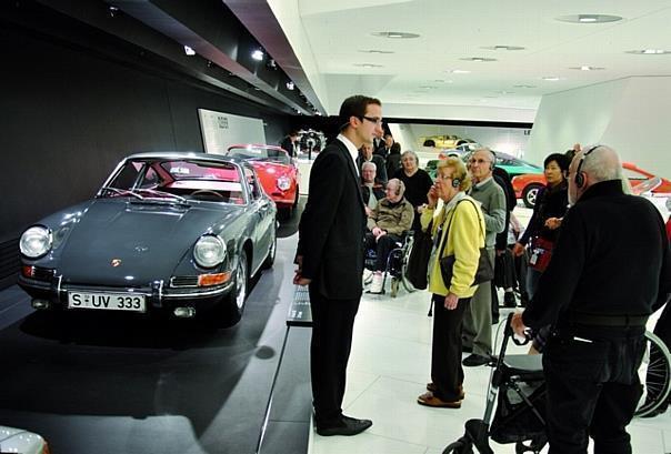 Der erste Generationen-Nachmittag fand am 2.12.2009 im Porsche-Museum statt.